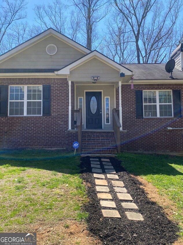 Primary Photo - 226 Lynn Rd