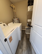 Interior Photo - Estates at Brentwood Lake