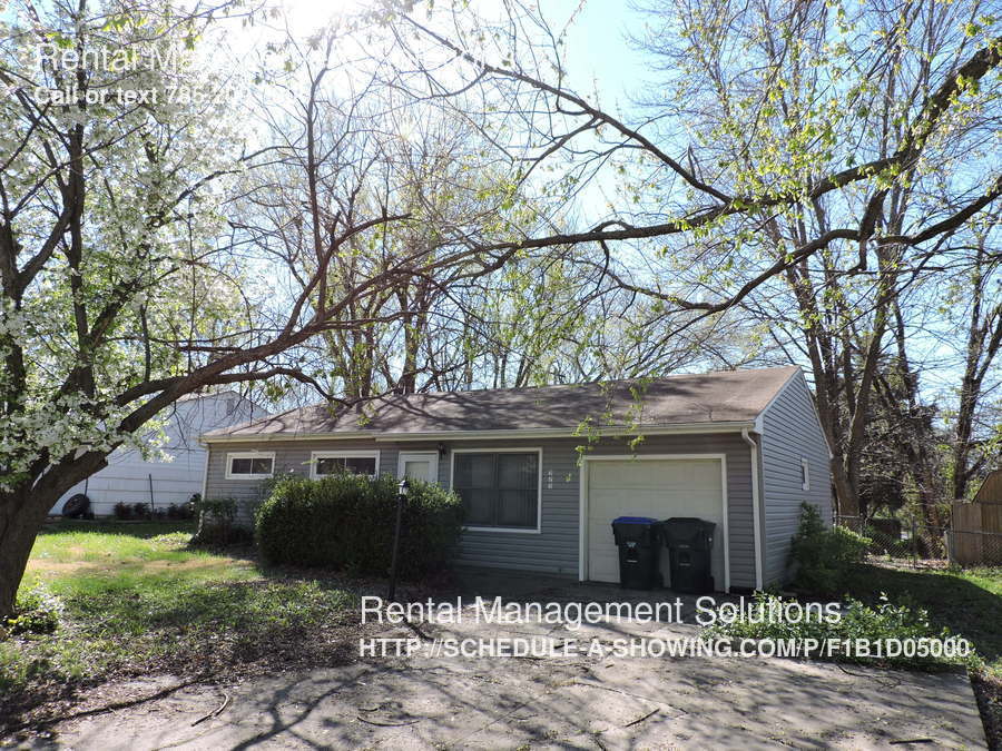 Primary Photo - 525 SE Colfax Pl