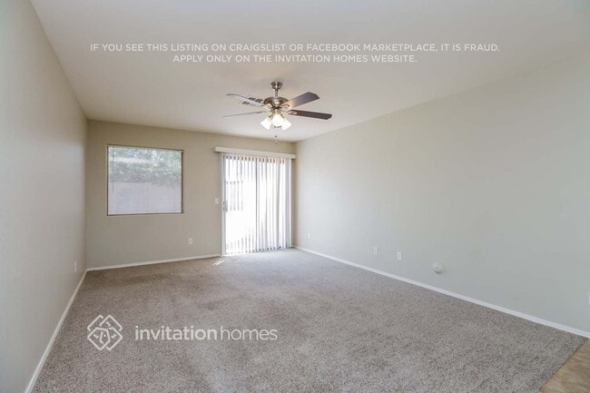 Building Photo - 1715 E Desert Moon Trail