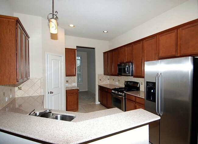 Foto del edificio - 4201 Canterbury Park Ln