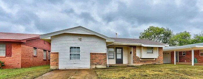 Foto principal - 333 NW 80th St