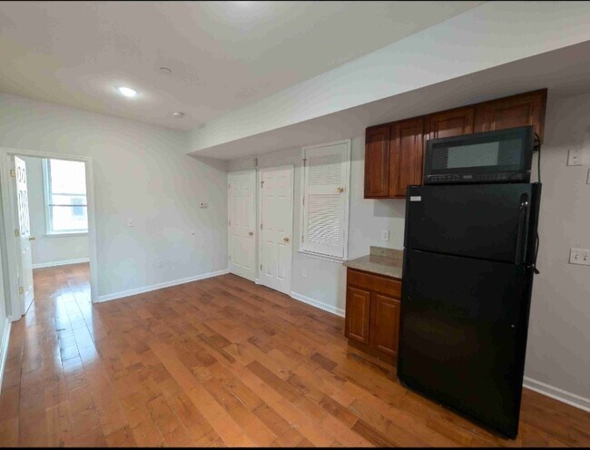 Foto del edificio - 1630 W Susquehanna Ave