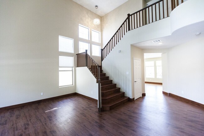 Foto del edificio - Rhodes Ranch Golf Course View