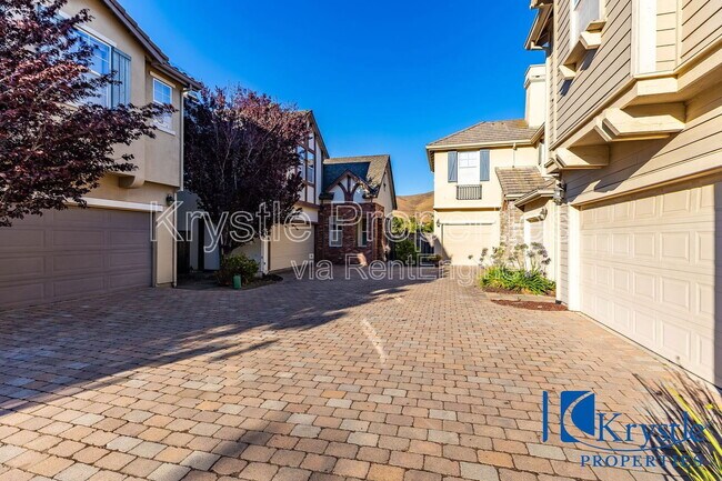 Foto del edificio - 6335 Newhaven Ln
