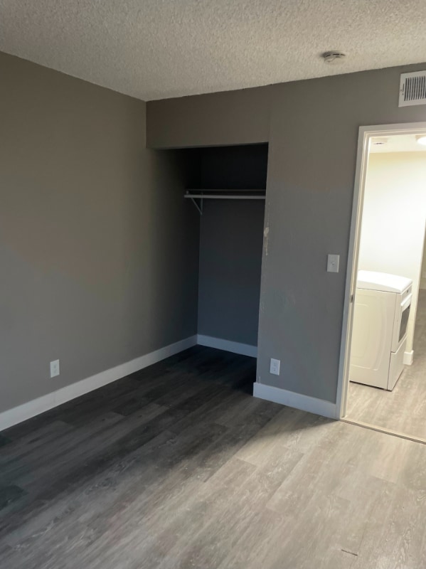 Foto del edificio - 632 Triest Ct