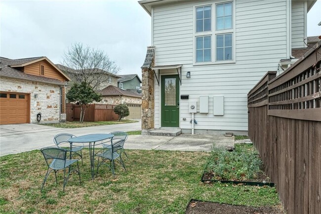Building Photo - 4233 Mattie St