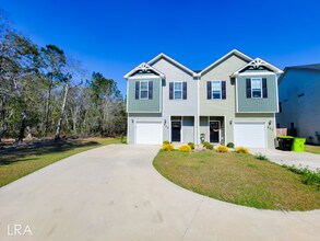 Building Photo - 522 Shallotte Ln