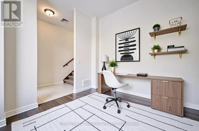 Building Photo - 3045 Sandy Acrs Ave