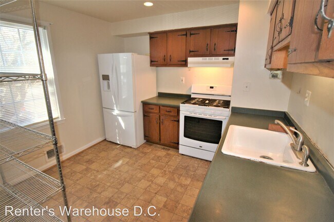 Building Photo - 3 br, 3 bath House - 13143 Rock Ridge Lane