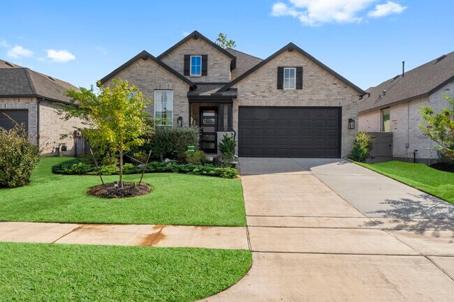 Building Photo - 17151 Sandstone St