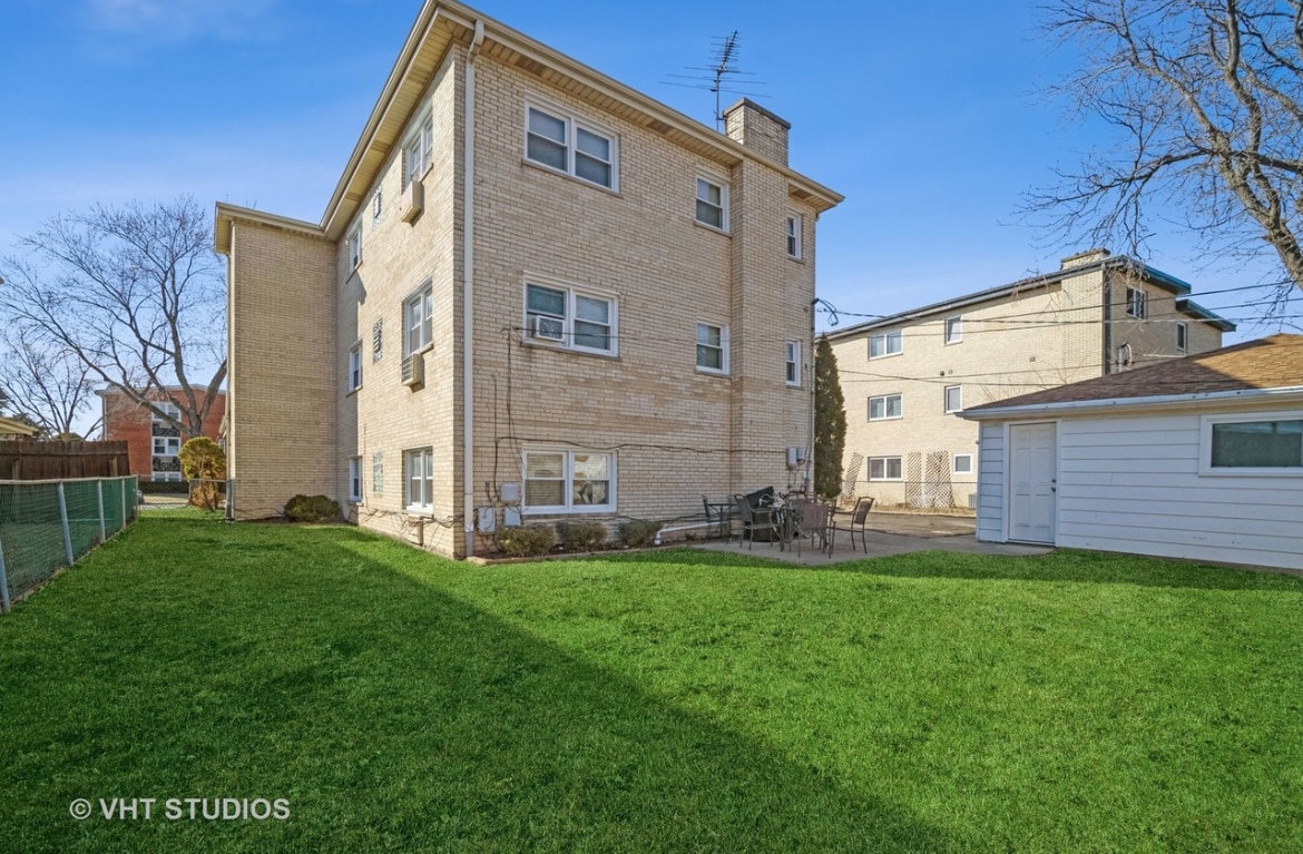 Building Photo - 512 W Ida Ct