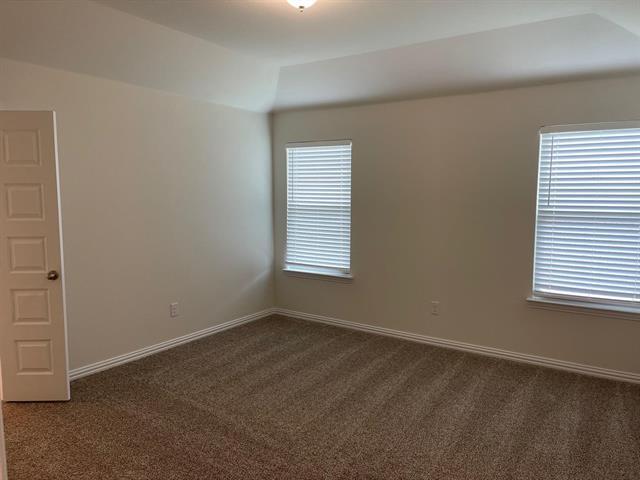 Foto del edificio - 5405 Fairdale Dr
