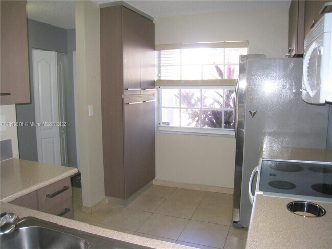 Foto del edificio - 14160 SW 121st Pl