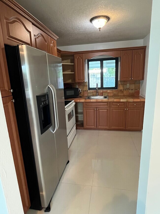 Foto del edificio - 8120 SW 14th Ter