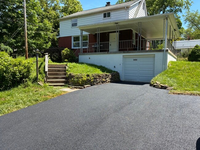 Building Photo - 5454 Gibson Rd