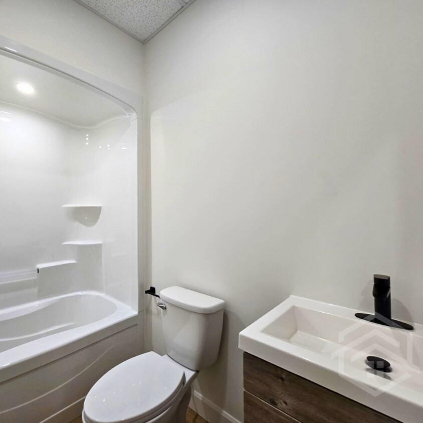 Building Photo - 1-Bedroom Available in Springfield!!