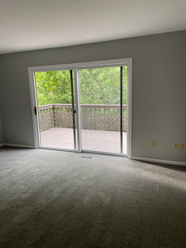 Living Room and Balcony - 1722 W Liberty St