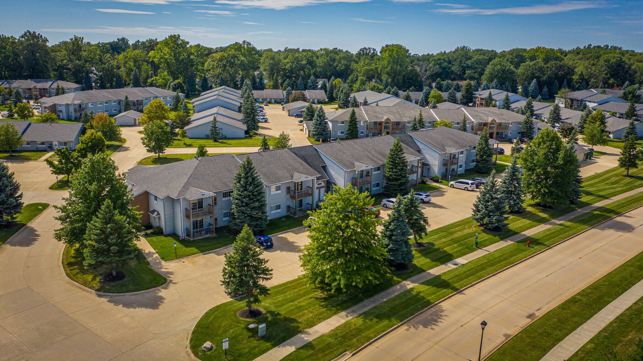 Tamarac Apartments – photo 2