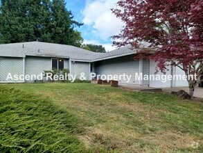 Building Photo - 2832 SW 196th Ave