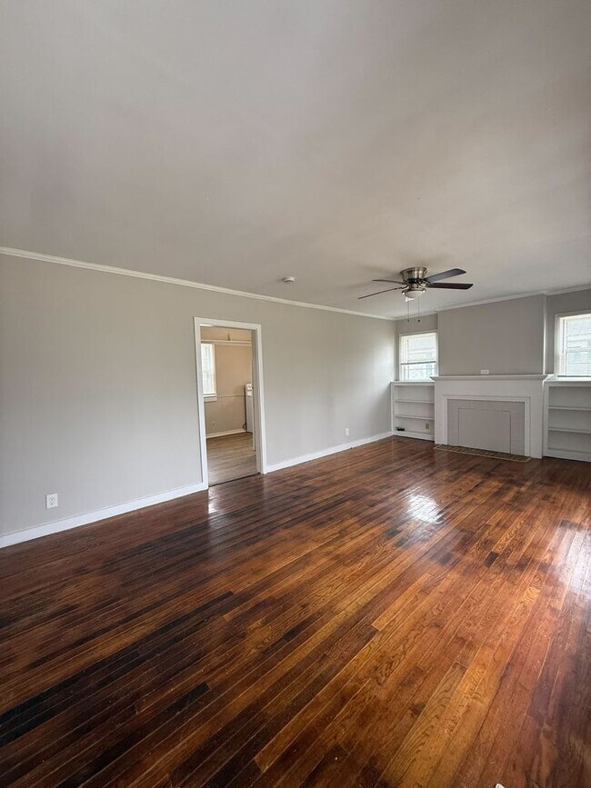 Foto del edificio - MUST SEE!!  2 Bedroom, 1 Bath  Home in Talladega!