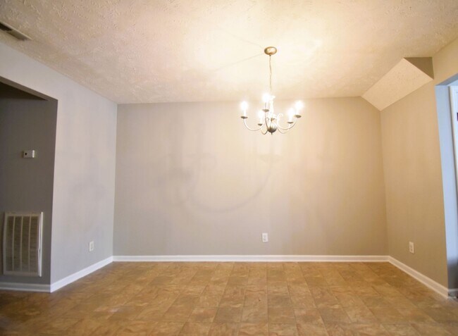 Building Photo - Coming Soon 3 Bedroom 2.5 Bathroom Townhome