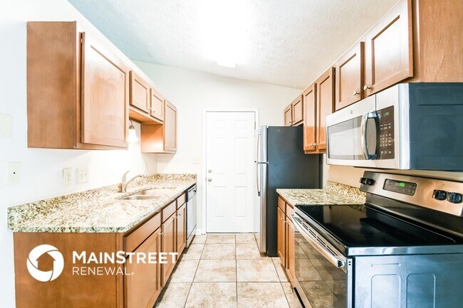 Foto del edificio - 6523 Woodmere Cir