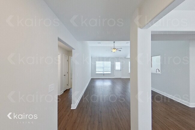 Foto del edificio - 106 Mountain Holly Rd