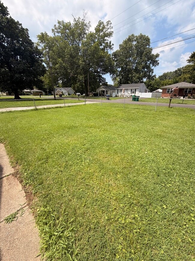Photo - Gorgeous 2 bedroom/1 bath house!