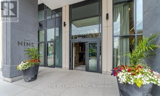 Building Photo - 4085-4085 Parkside Village Dr