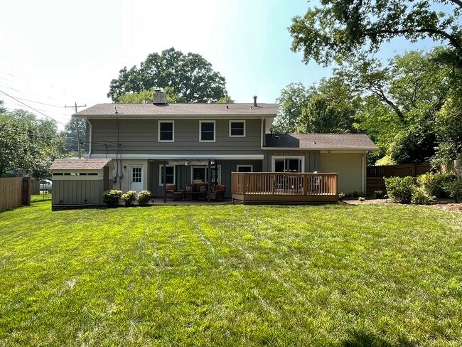 Foto del edificio - 5013 Currituck Dr