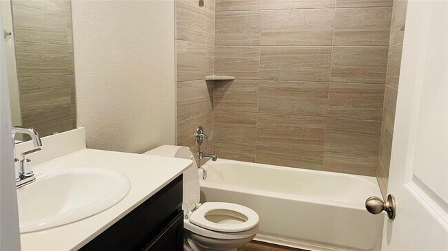 Foto del edificio - 17512 Caldera Wy