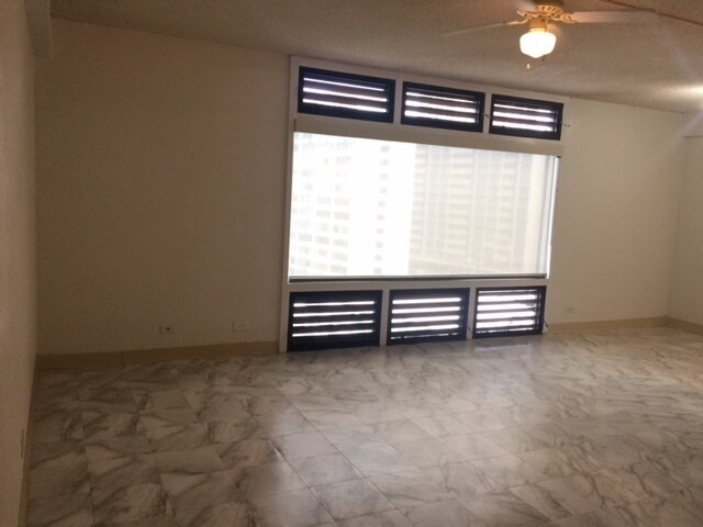 Foto del edificio - Well maintained 2 bedroom 1 bathroom unit ...