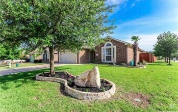 Building Photo - 7912 Redbrush