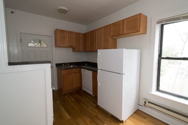 Building Photo - Captivating 1 Bedroom, 1 Bath in Wrigleyvi...