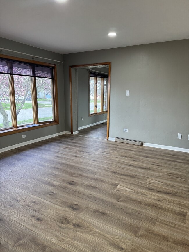 Foto del edificio - 8944 Erie St