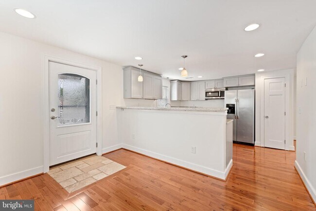 dining area - 2903 Topaz Rd