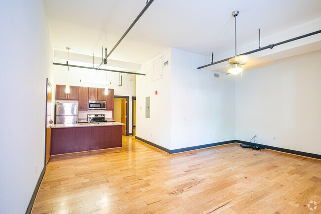 2BR, 2BA - Exchange Place