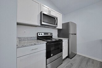 Interior Photo - Stratford Commons