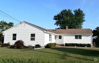 Building Photo - 22950 Main Rd