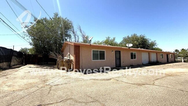 Foto del edificio - 16397 Spruce St