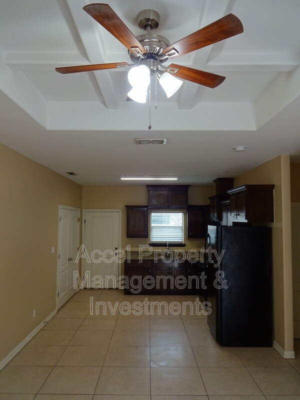 Foto del edificio - 2506 E Garfield Ave
