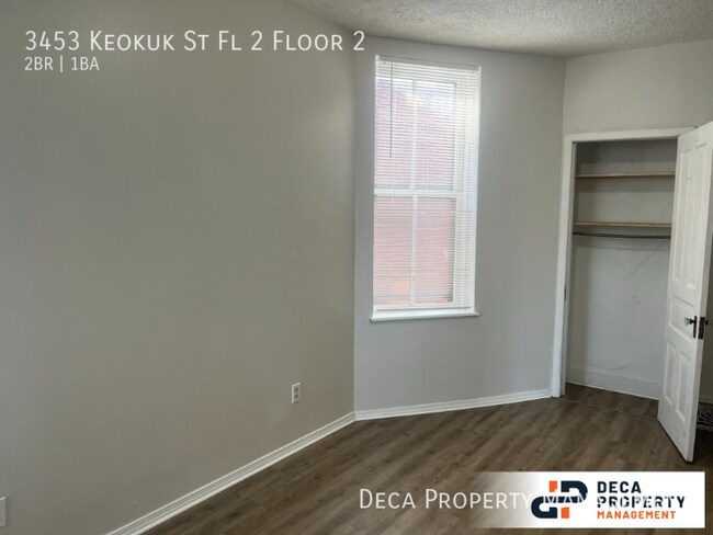 Foto del edificio - 2 Bedroom 1 Bathroom Apartment