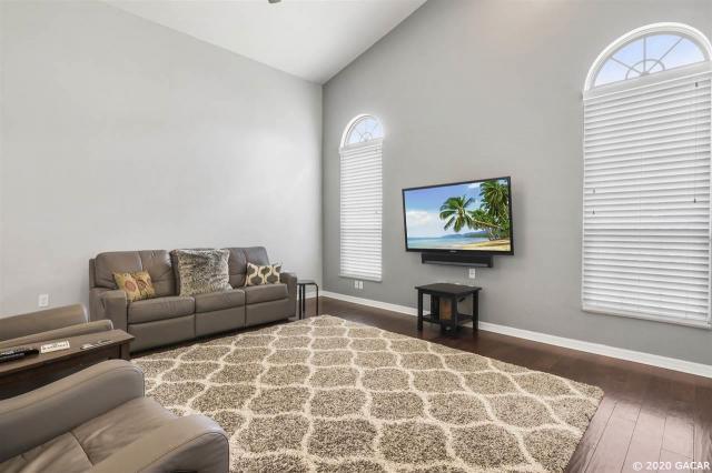 Foto del edificio - 4 bedroom in Gainesville FL 32607
