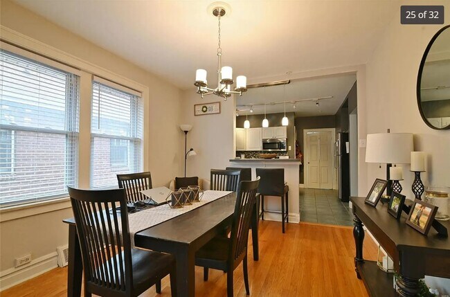 Foto del edificio - 7019 Dartmouth Ave