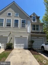 Building Photo - 13001 Bridger Dr