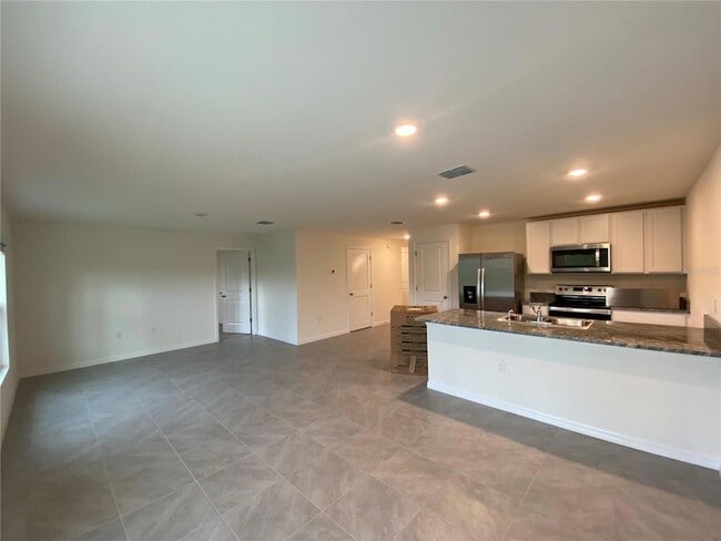 Building Photo - 93 Hickory Course Pass