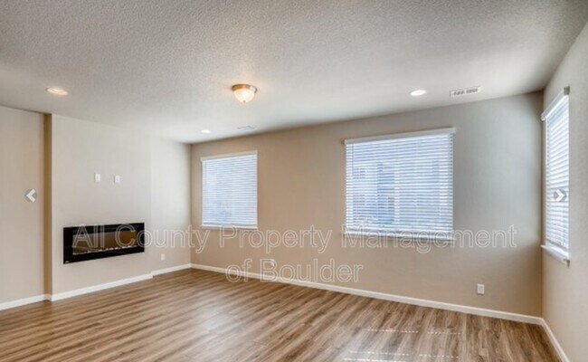 Building Photo - 760 Stonebridge Dr