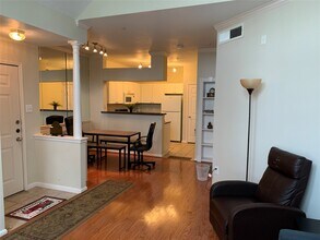 Building Photo - 1330 Old Spanish Trl