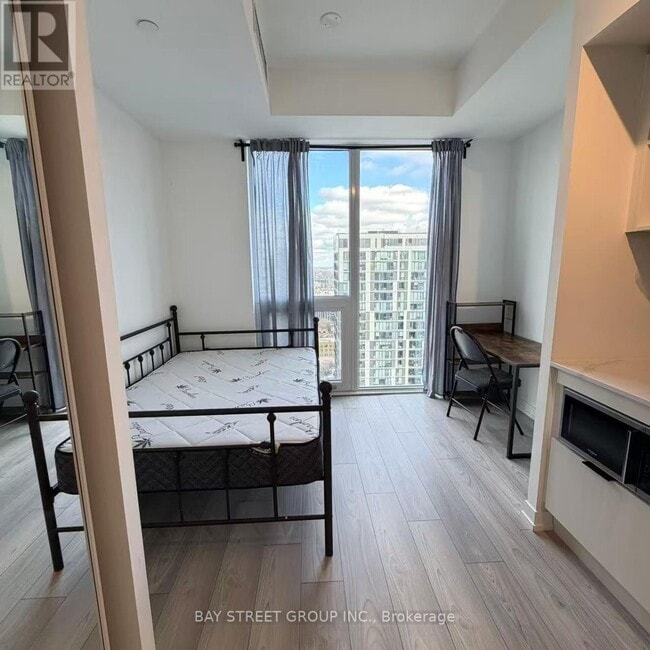 Photo du bâtiment - 82 Dalhousie St